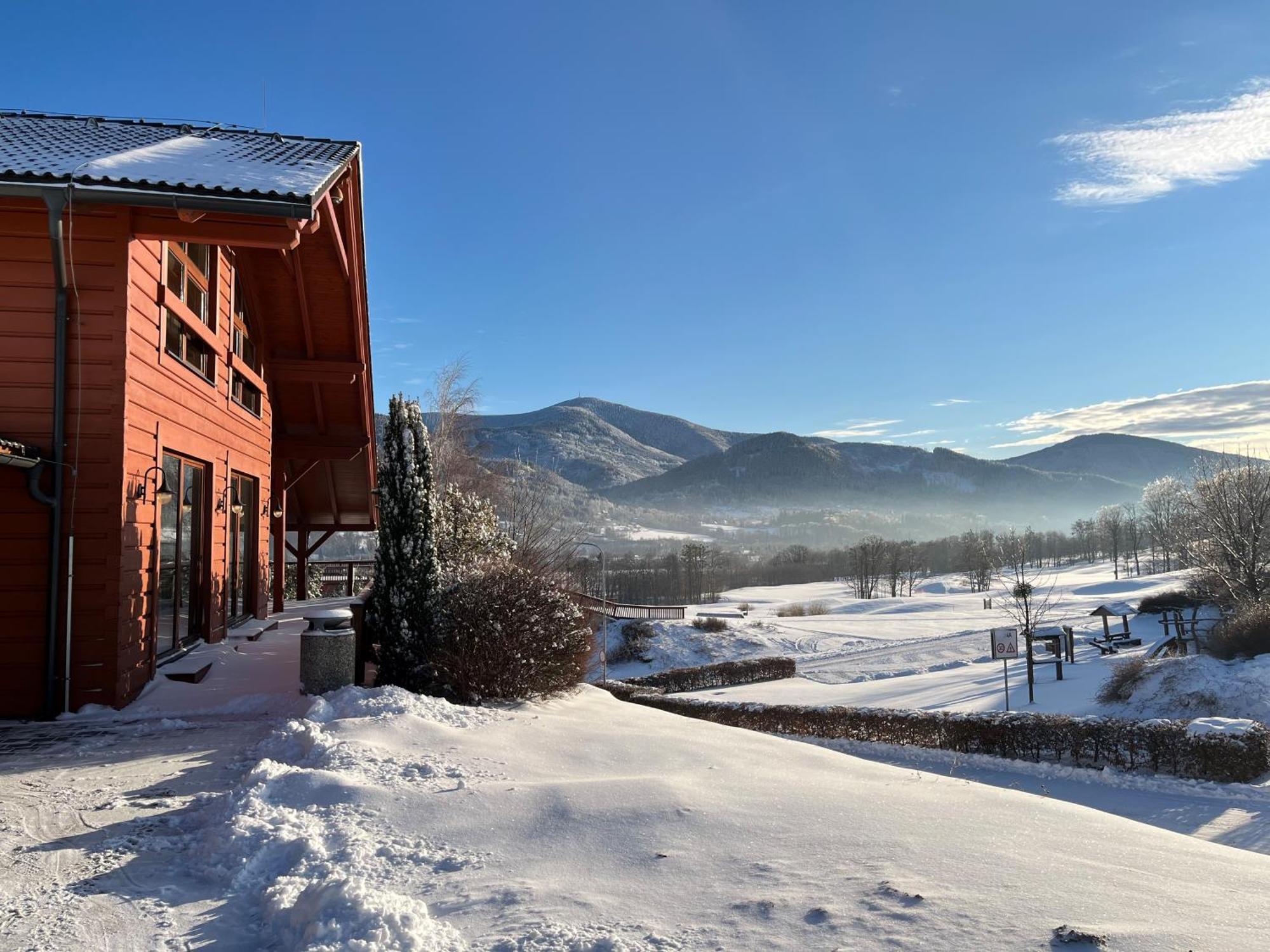 Green Inn Hotel Ostravice Dış mekan fotoğraf