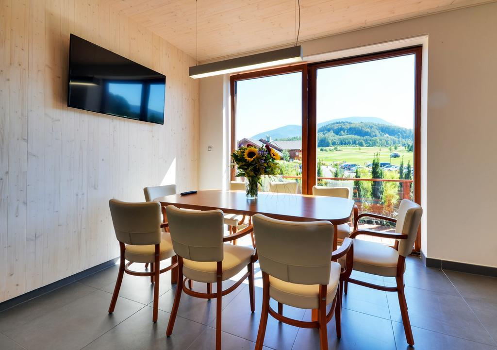 Green Inn Hotel Ostravice Dış mekan fotoğraf