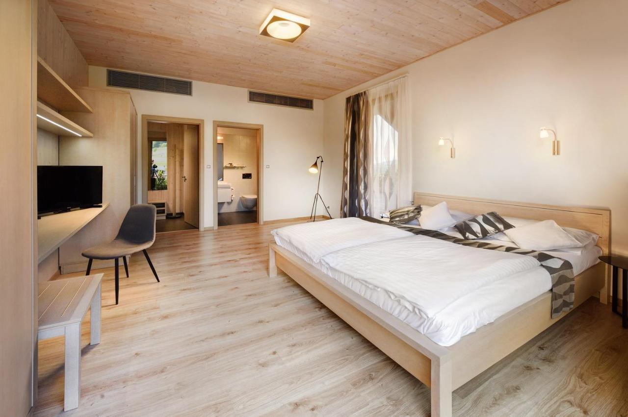 Green Inn Hotel Ostravice Dış mekan fotoğraf